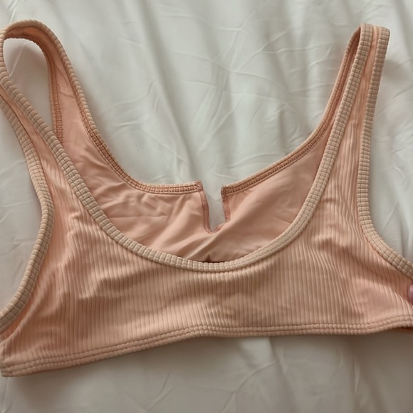 Frankie’s bikinis set, Cole top and bottom, peach color - Picture 4 of 8